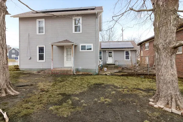 $117,000 | 1404 Benton Street, Rockford, IL 61107
