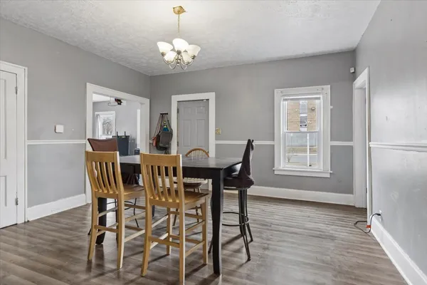 $117,000 | 1404 Benton Street, Rockford, IL 61107