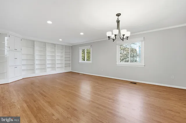 $3,600 | 1528 Goldenrain Court, Reston, VA 20190