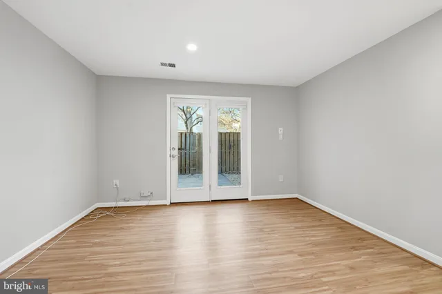 $3,600 | 1528 Goldenrain Court, Reston, VA 20190