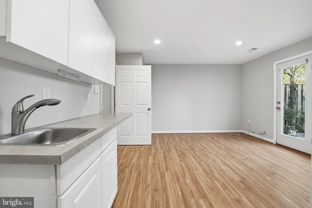 $3,600 | 1528 Goldenrain Court, Reston, VA 20190