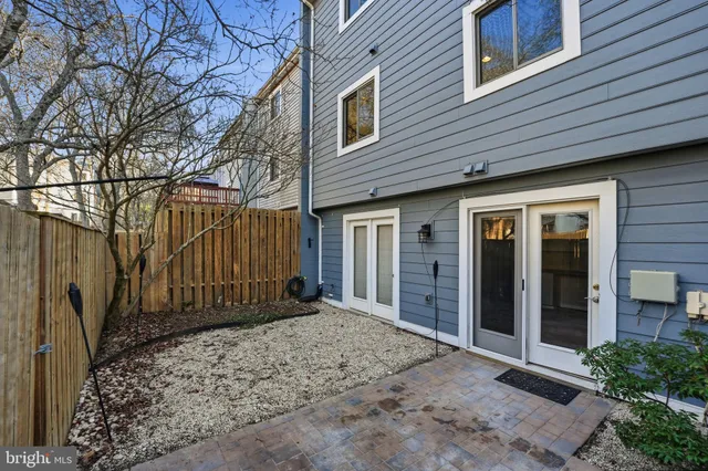 $3,600 | 1528 Goldenrain Court, Reston, VA 20190