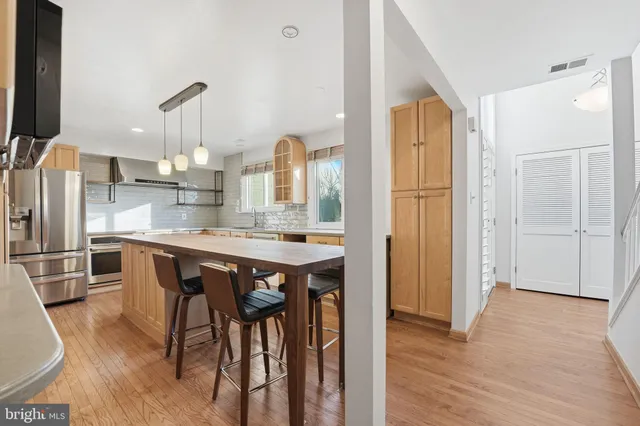 $3,600 | 1528 Goldenrain Court, Reston, VA 20190