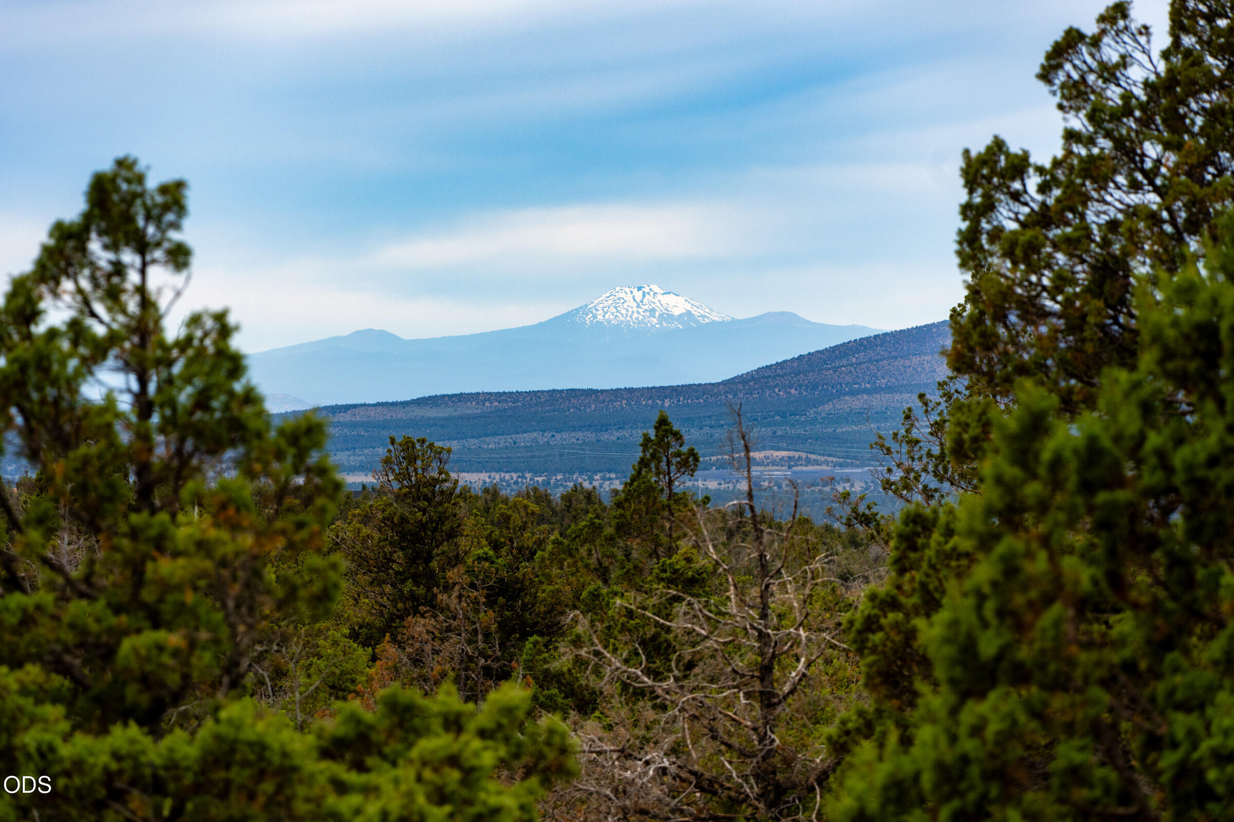 10388 Ridgeview Road Prineville, OR 97754 - Photo 1 of 27
