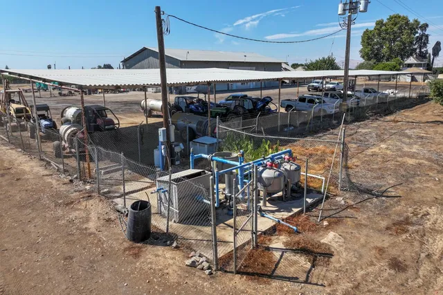 $980,000 | 23667 East Dinuba Avenue, Dinuba, CA 93618