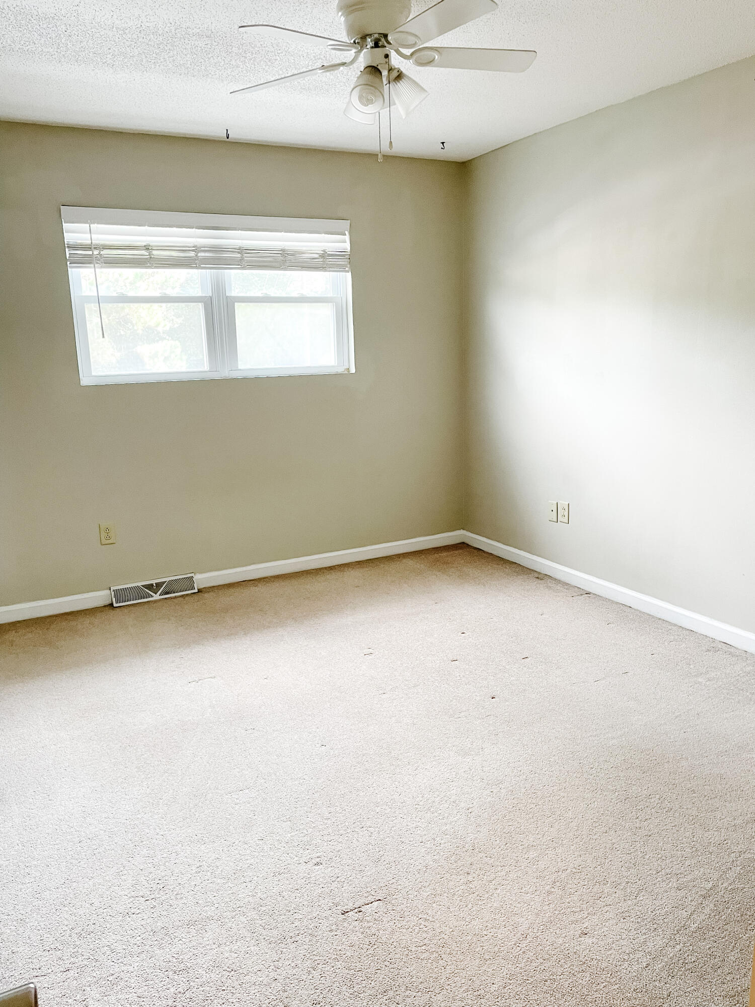 1852 Mepkin Road, Unit F10 Charleston, SC 29407 - Photo 13 of 19 Photo Oct 01, 11 23 34 AM