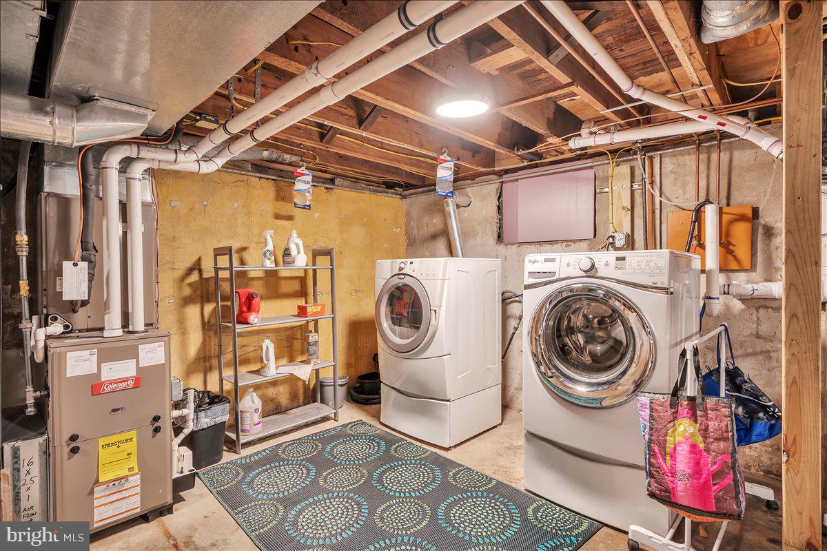 20 West Laurel Road Stratford, NJ 08084 - Photo 21 of 24 a utility room with dryer and washer