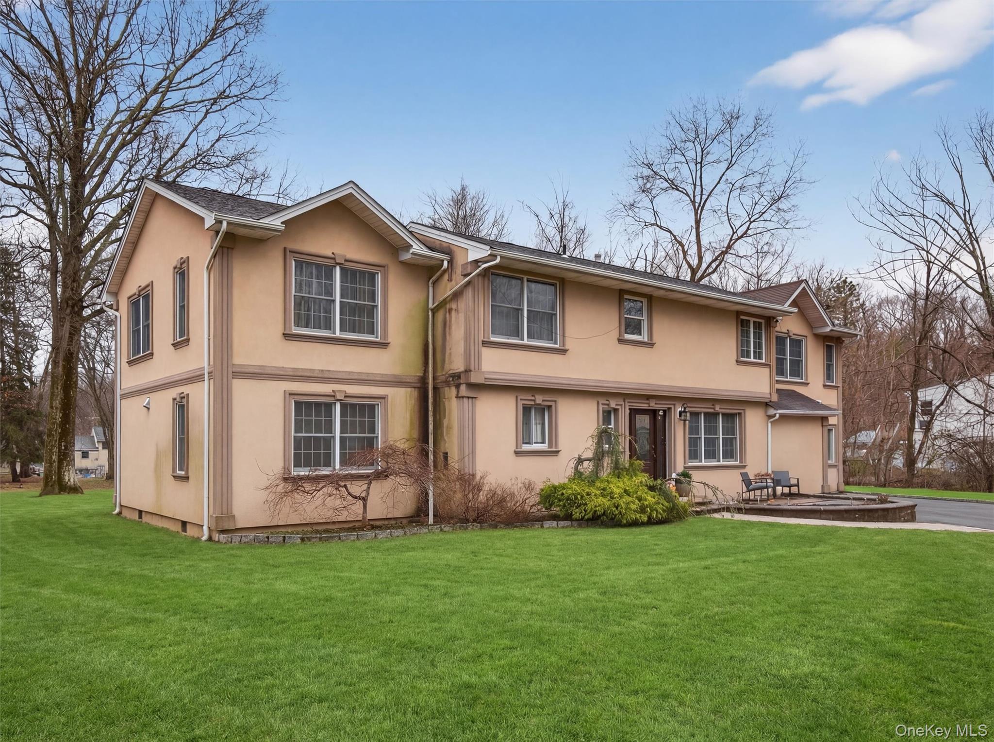 10 Rensselaer Drive Spring Valley, NY 10977 - Photo 2 of 50