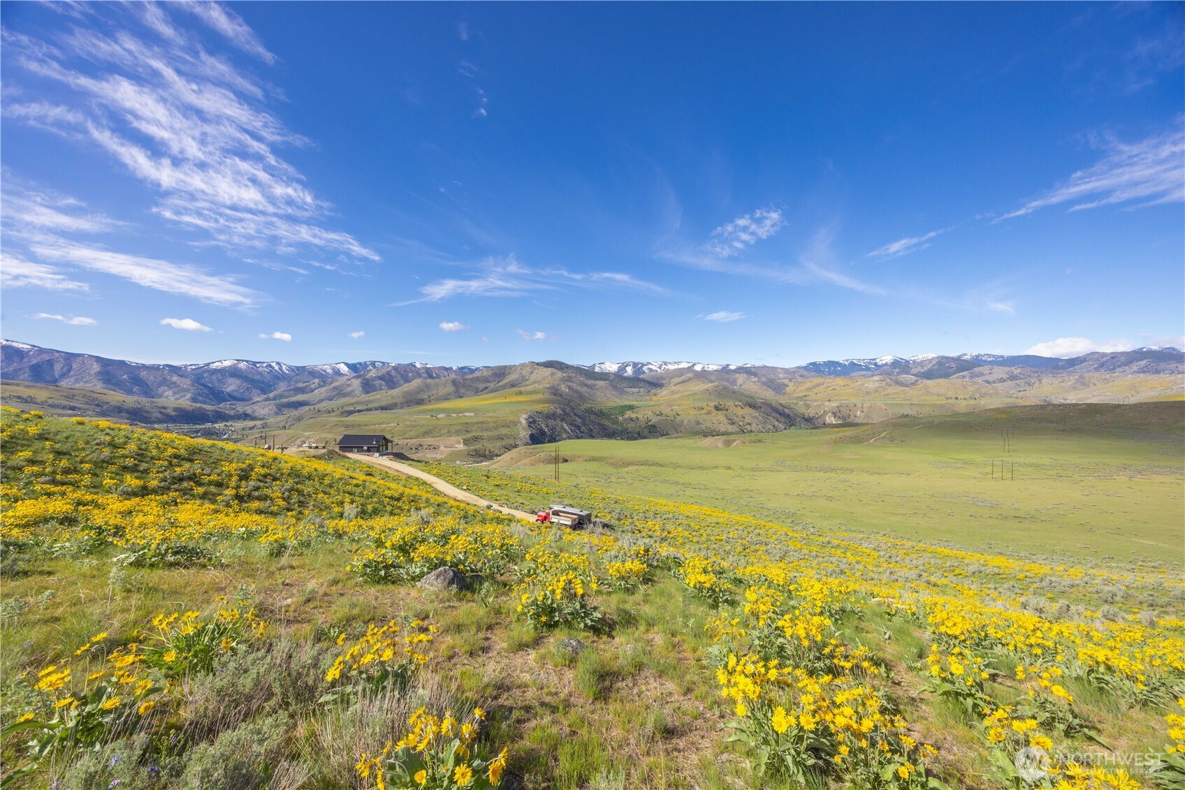 1 Terrace View Methow, WA 98834 - Photo 14 of 29 a view of an ocean