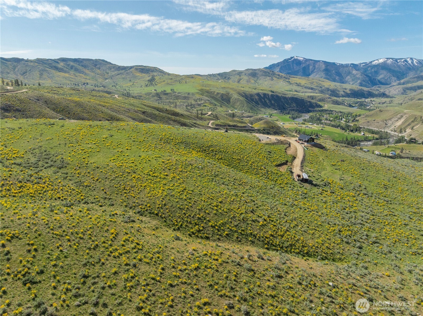 1 Terrace View Methow, WA 98834 - Photo 19 of 29 a view of lake with mountain