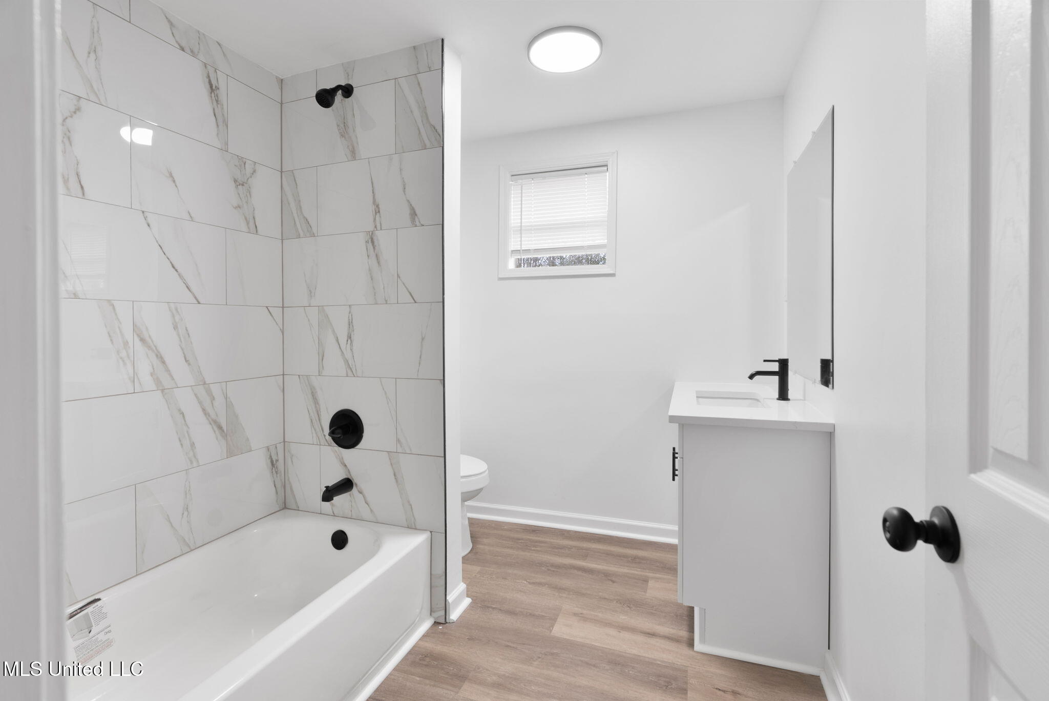 390 Victoria Road Byhalia, MS 38611 - Photo 26 of 41 22-web-or-mls-390 Victoria Rd-21