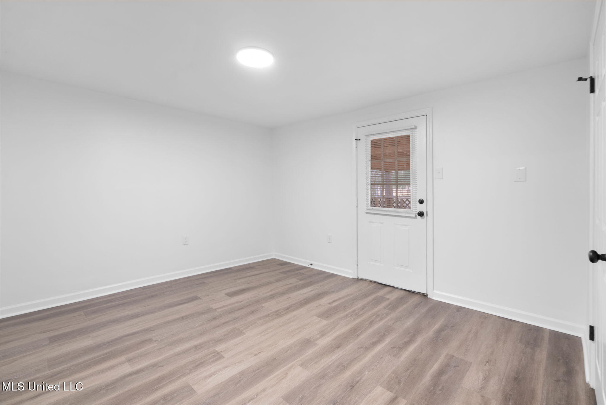 390 Victoria Road Byhalia, MS 38611 - Photo 29 of 41 24-web-or-mls-390 Victoria Rd-23