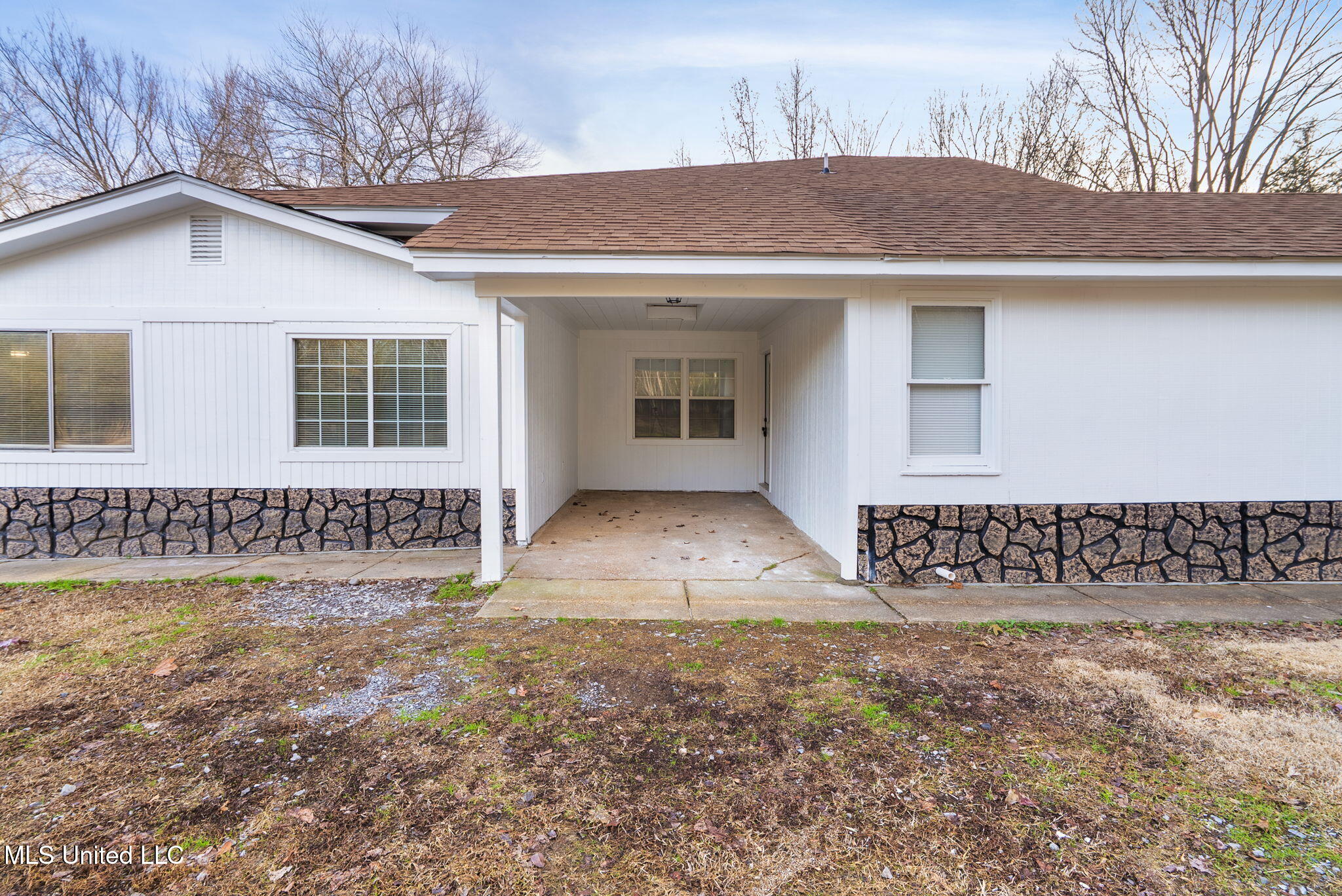 390 Victoria Road Byhalia, MS 38611 - Photo 41 of 41 6-web-or-mls-390 Victoria Rd-05