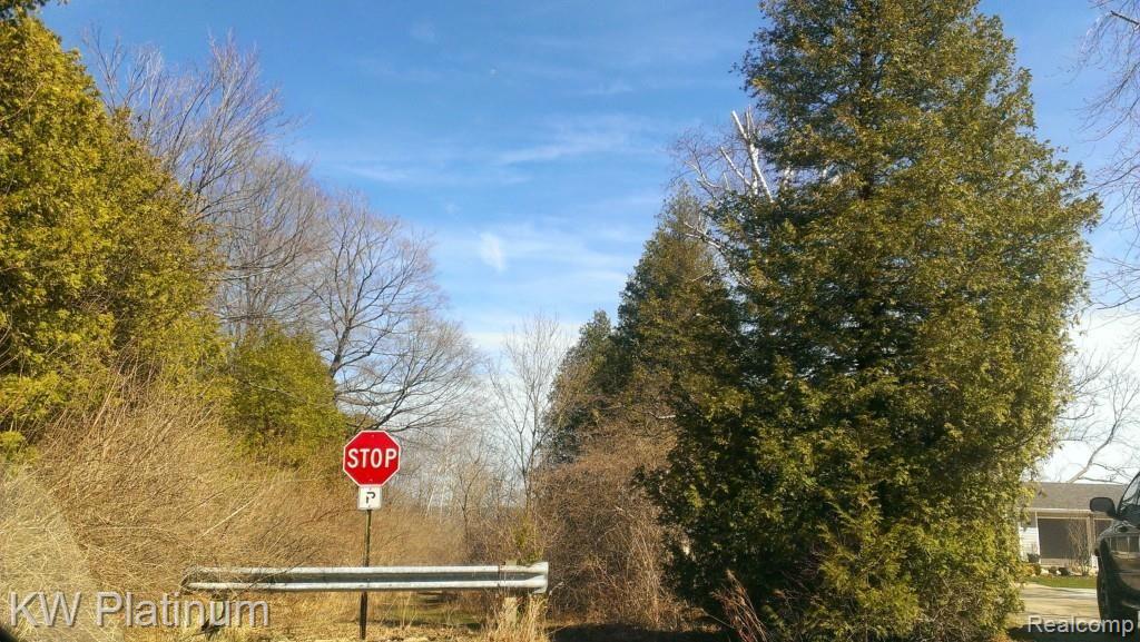 7230 Harrington Road Lexington, MI 48450 - Photo 18 of 46 Easement to Lake Huron.jpg