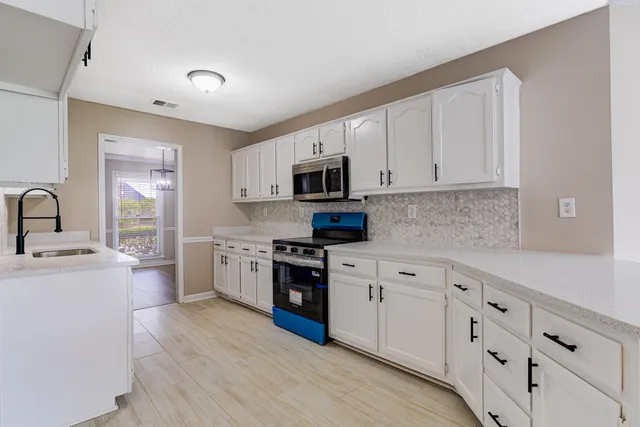 $359,000 | 1937 Ada Lane, Cordova, TN 38016