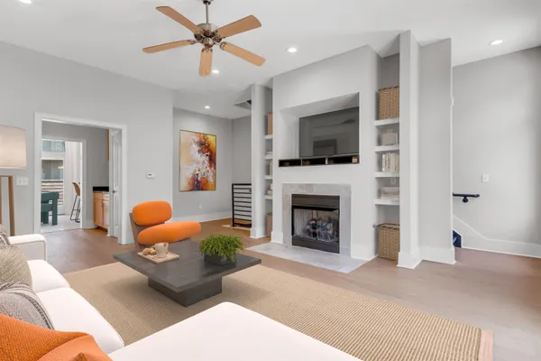 $275,000 | 621 Denmark Drive, Unit 201, Memphis, TN 38103