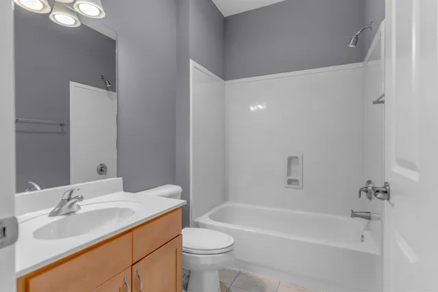 $275,000 | 621 Denmark Drive, Unit 201, Memphis, TN 38103