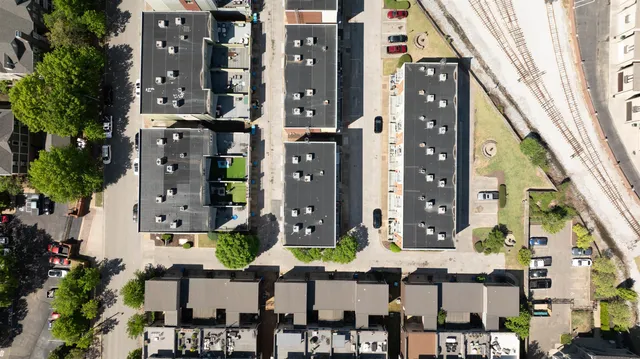 $275,000 | 621 Denmark Drive, Unit 201, Memphis, TN 38103