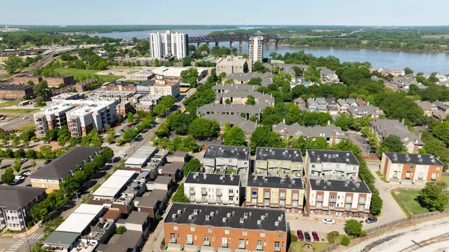 $275,000 | 621 Denmark Drive, Unit 201, Memphis, TN 38103