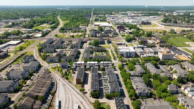 $275,000 | 621 Denmark Drive, Unit 201, Memphis, TN 38103