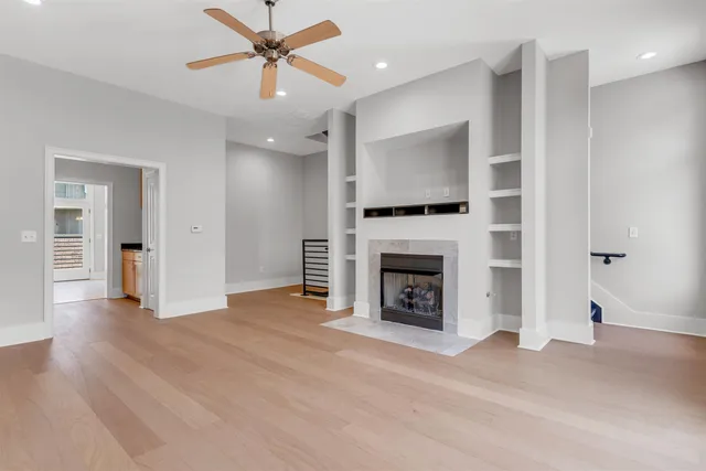 $275,000 | 621 Denmark Drive, Unit 201, Memphis, TN 38103