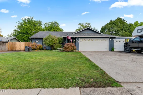 $389,000 | 2994 Hawaiian Avenue, Medford, OR 97504