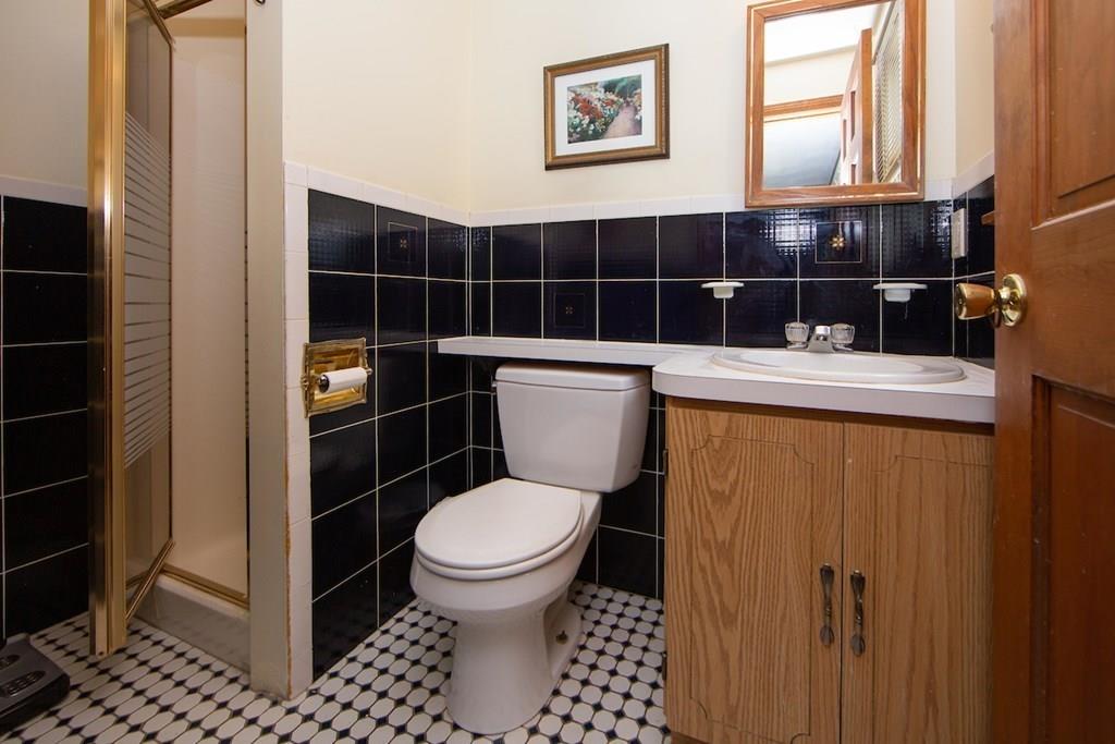 22 Gardiner Road Quincy, MA 02169 - Photo 14 of 22 Gallery Image 14