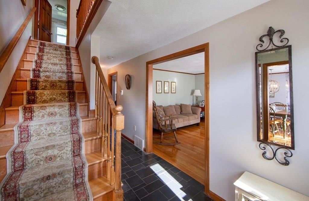 22 Gardiner Road Quincy, MA 02169 - Photo 6 of 22 Gallery Image 6