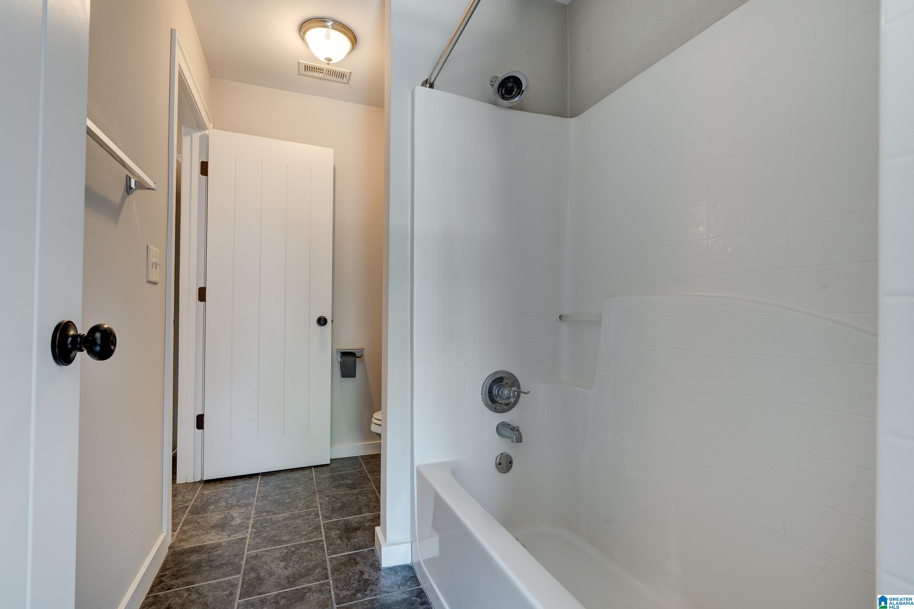 6489 Spring Street Trussville, AL 35173 - Photo 37 of 60