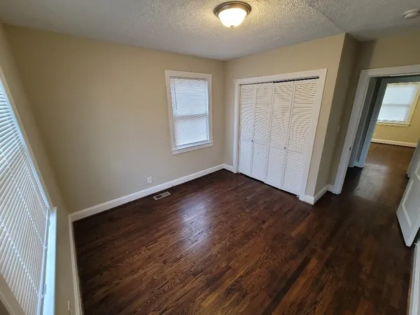 $1,595 | 412 East Trinity Lane, Nashville, TN 37207