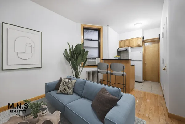 $2,550 | 24 Mott Street, Unit 5 | Chinatown