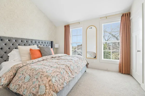 $3,995 | 2021 Beech Avenue, Unit 7, Nashville, TN 37204