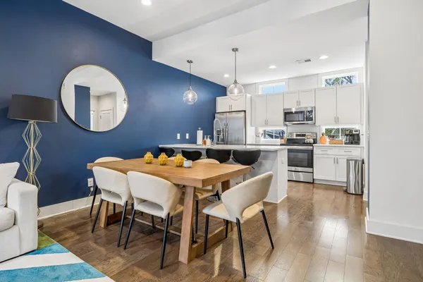 $3,995 | 2021 Beech Avenue, Unit 7, Nashville, TN 37204
