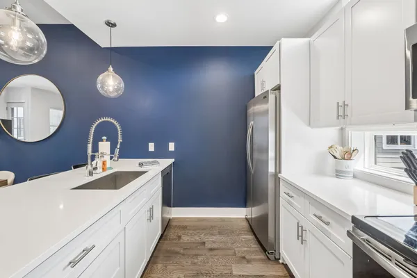 $3,995 | 2021 Beech Avenue, Unit 7, Nashville, TN 37204