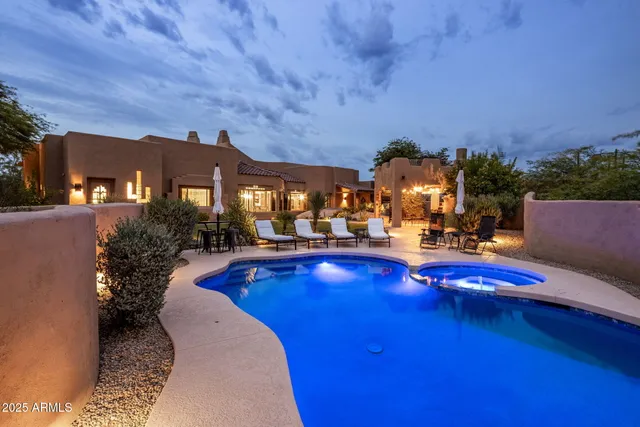 $2,495,000 | 8400 East Dixileta Drive, Unit 147, Scottsdale, AZ 85266