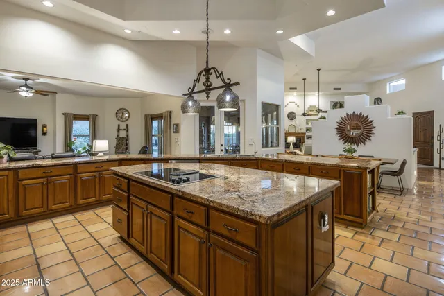$2,495,000 | 8400 East Dixileta Drive, Unit 147, Scottsdale, AZ 85266