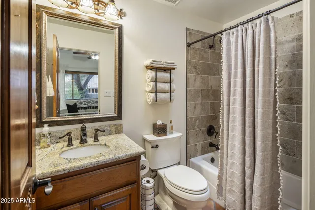 $2,495,000 | 8400 East Dixileta Drive, Unit 147, Scottsdale, AZ 85266