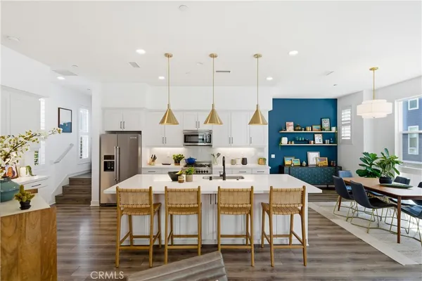 $1,699,000 | 2112 Tidewater Circle, Costa Mesa, CA 92627