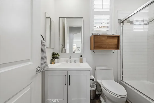 $1,699,000 | 2112 Tidewater Circle, Costa Mesa, CA 92627