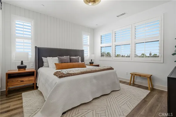 $1,699,000 | 2112 Tidewater Circle, Costa Mesa, CA 92627