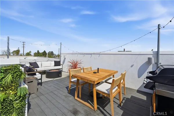 $1,699,000 | 2112 Tidewater Circle, Costa Mesa, CA 92627