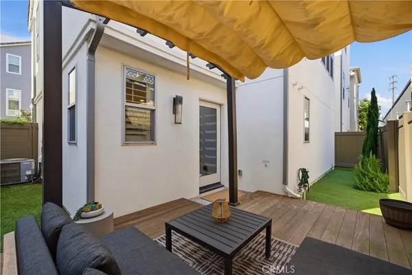 $1,699,000 | 2112 Tidewater Circle, Costa Mesa, CA 92627