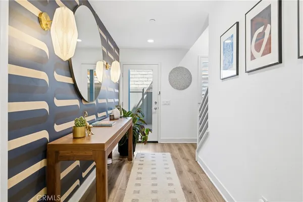 $1,699,000 | 2112 Tidewater Circle, Costa Mesa, CA 92627