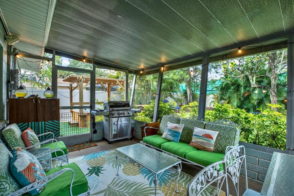 5572 100th Way North St. Petersburg, FL 33708 - Photo 24 of 34