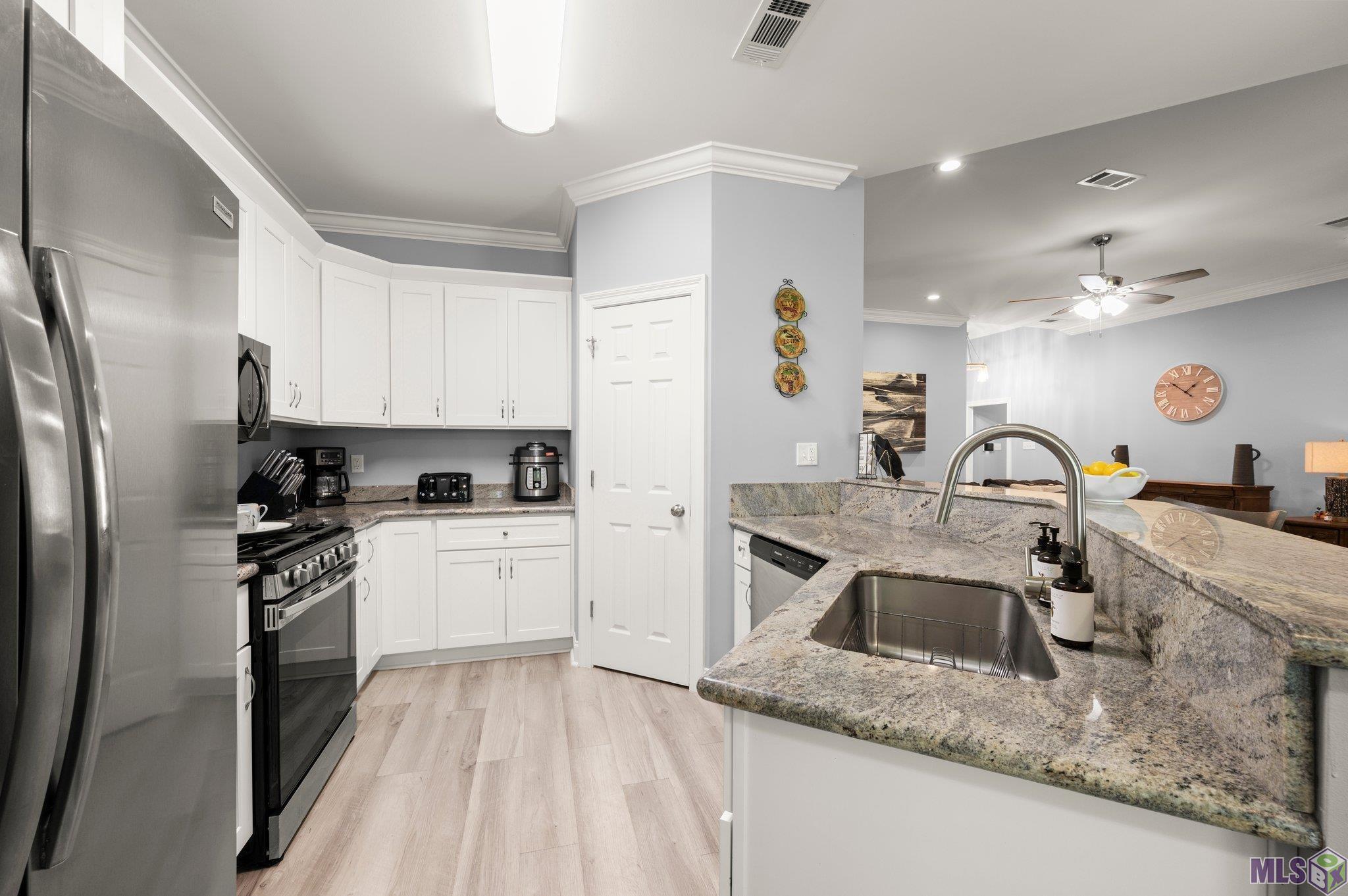 11202 Big Bend Avenue Baton Rouge, LA 70814 - Photo 5 of 11