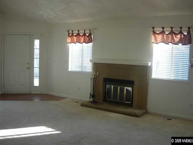 2724 Perro Court Reno, NV 89502 - Photo 3 of 7 Photo 3