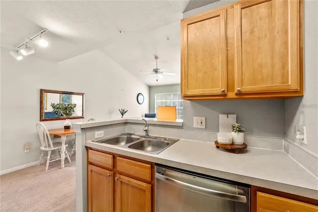 $1,495 | 9117 Lee Vista Boulevard, Unit 608, Orlando, FL 32829