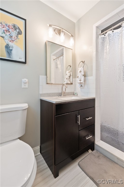 5018 Grassmere Road Richmond, VA 23234 - Photo 16 of 34 Full bathroom featuring toilet, curtained shower,