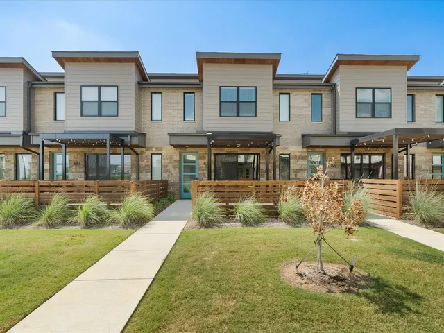 a view of a porch with a backyard