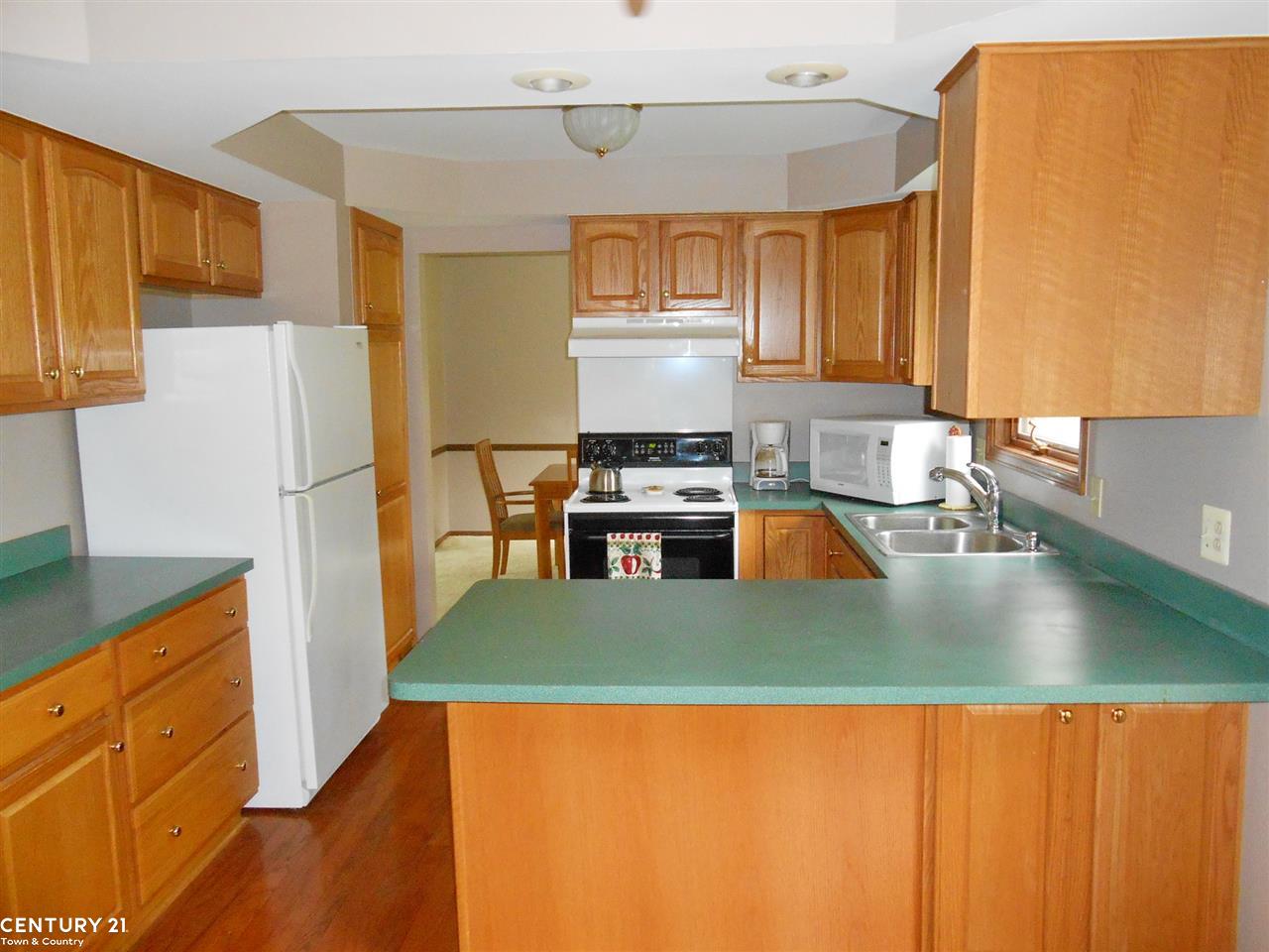 2408 Chalet Drive Rochester Hills, MI 48309 - Photo 14 of 49